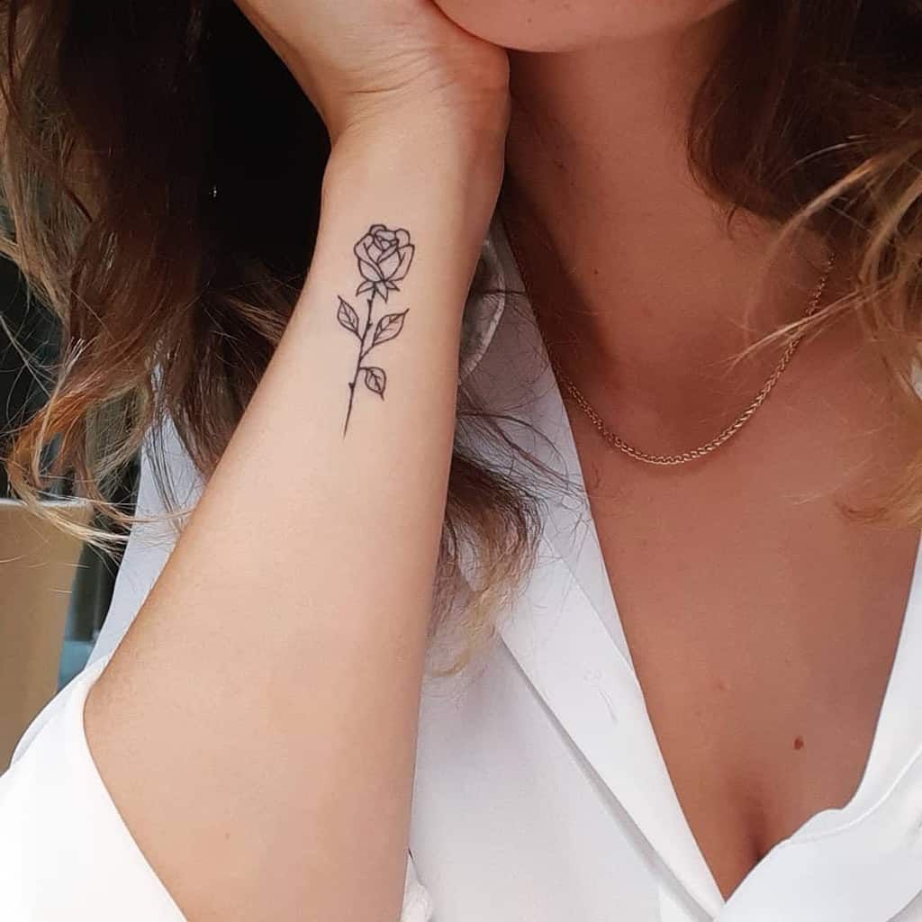 The Timeless Beauty of Rose Tattoos: Symbolism and Inspiration