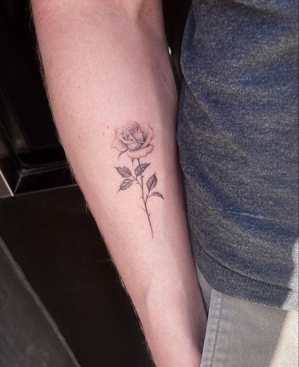 The Timeless Beauty of a Rose Tattoo: Design Ideas and Symbolism