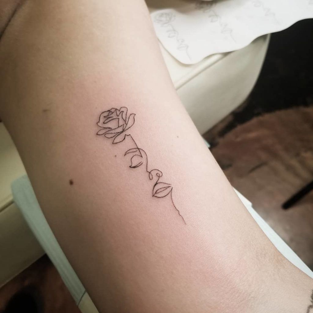 rose tattoo