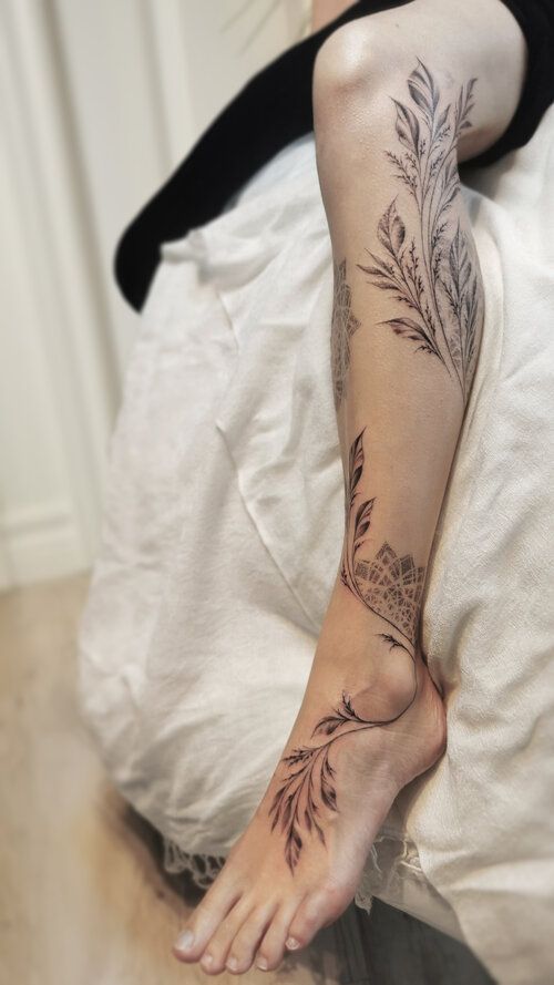 tattoo leg