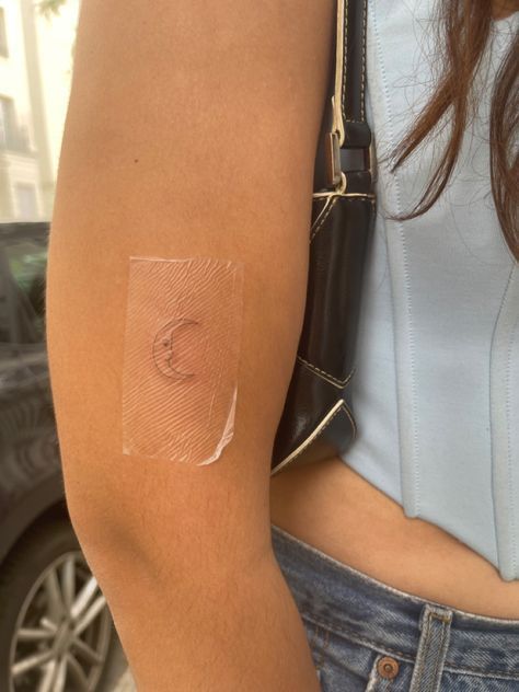 Tiny Tattoos: The Rise of Small Ink in the Tattoo World