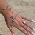 hand tattoos for women