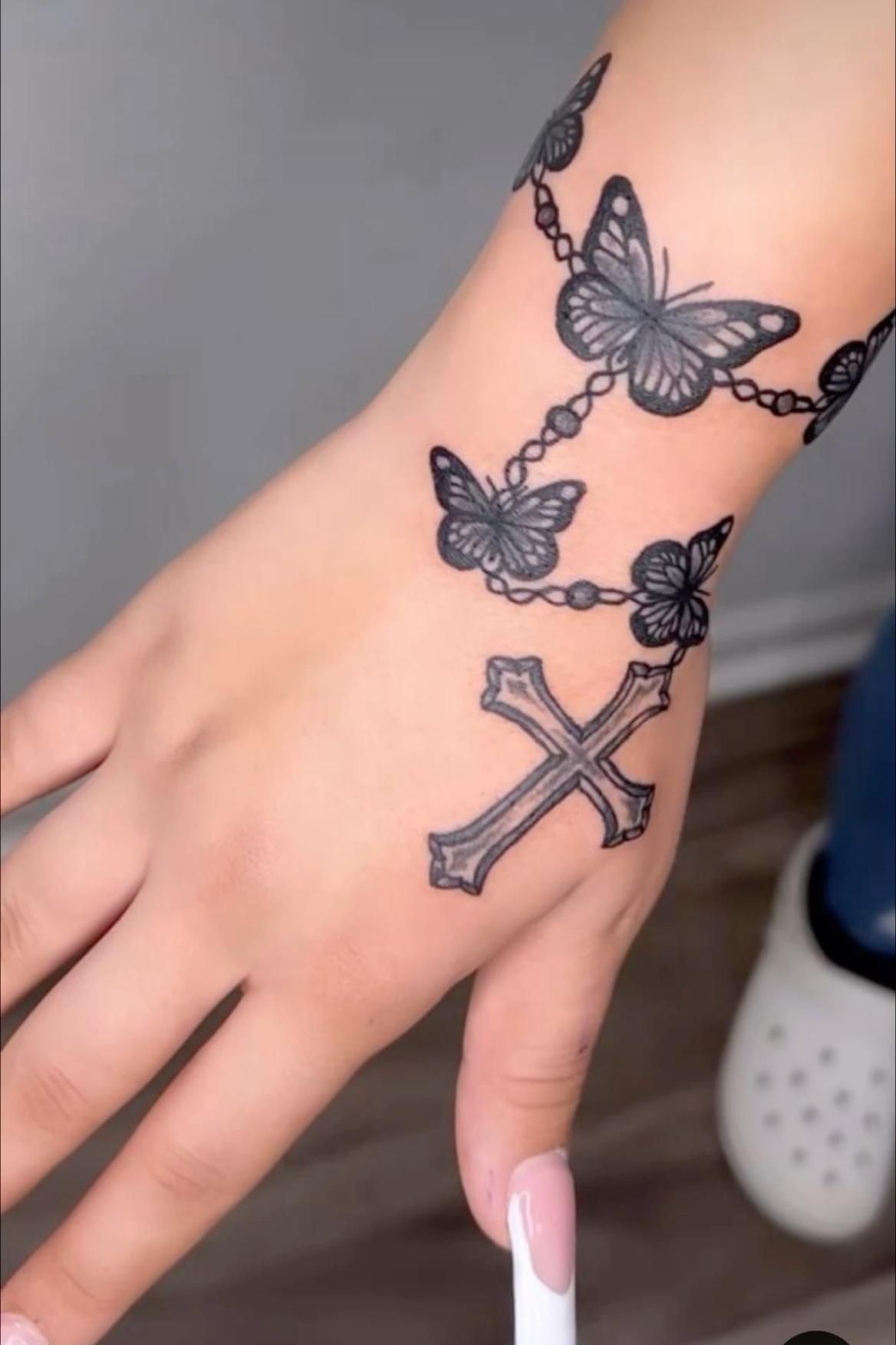 Uniquely Beautiful: Exploring the World of Hand Tattoos for Women