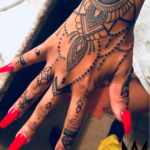 hand tattoos for women