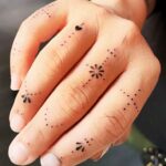 finger tattoos