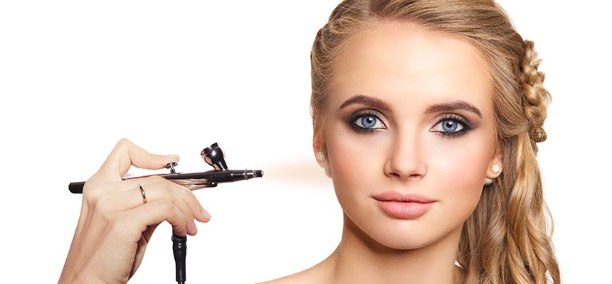 Differences Between Airbrush And Regular Makeup