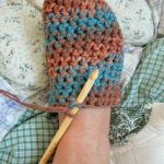 112313_11 Easy Crochet Slippers, Crochet Slipper Boots, Booties Crochet,  Free Crochet Slipper Patterns
