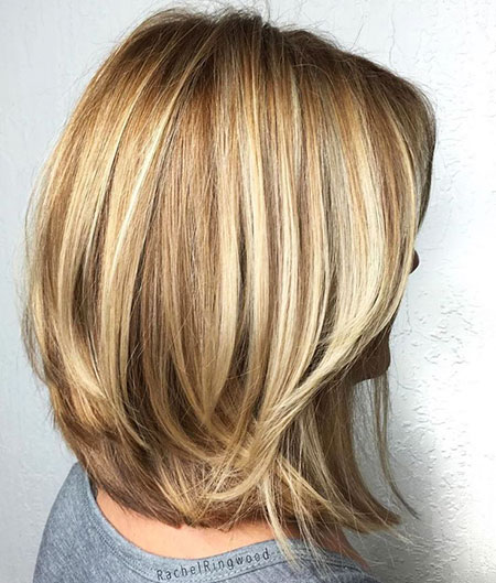 1-kurze blonde Frisur für dickes Haar