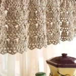 Feather-Stitch Valance- What a fantastic idea! Cheaper than what you can  find in the store, and easier to fit on those awkward-sized windows.