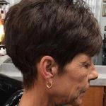 Einfache und Stilvolle Kurze Haarschnitte für Ältere Damen