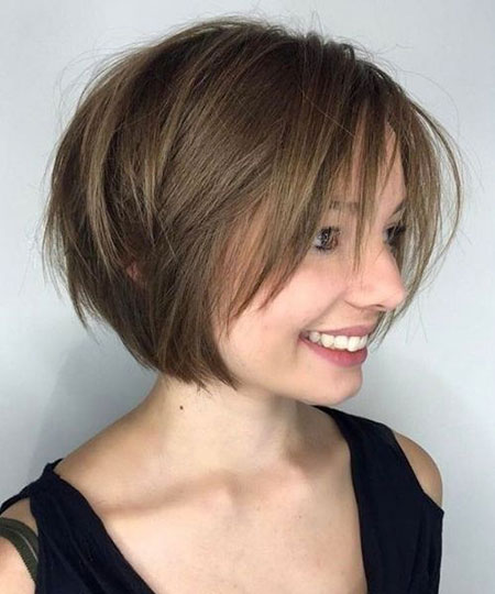 20 kurze Haarschnitte für Frauen mit dünnem Haar » Frisuren 2019