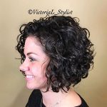 Stilvolle kurze lockige Frisuren für Frauen 2018 | Beauty Frisuren