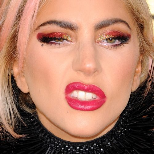 Anwendung von Lady Gaga Makeup