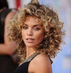 Trend Frisuren für Lockige Haare 2017 | Trend Haare