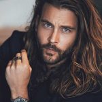 15 Ideen über stilvolle lange Haare für Männer