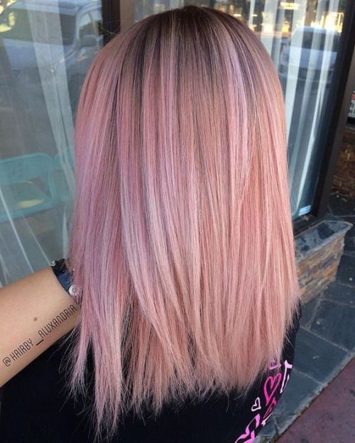 Experimentieren Sie mit Ihrem
Haar mit rosa Haarfarbe