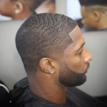 Wellen-Haarschnitte für schwarze Männer