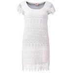 Weißes Häkel-Kleid von Only. #dress #white #hippie #boho #summer