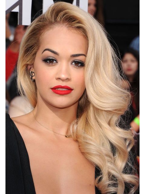 11 Prettiest Side-Swept Hairstyles for Prom