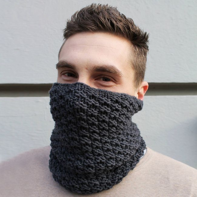 Loop-Schal selber stricken: Diese DIY-Idee für den Freund ist einfach genial!