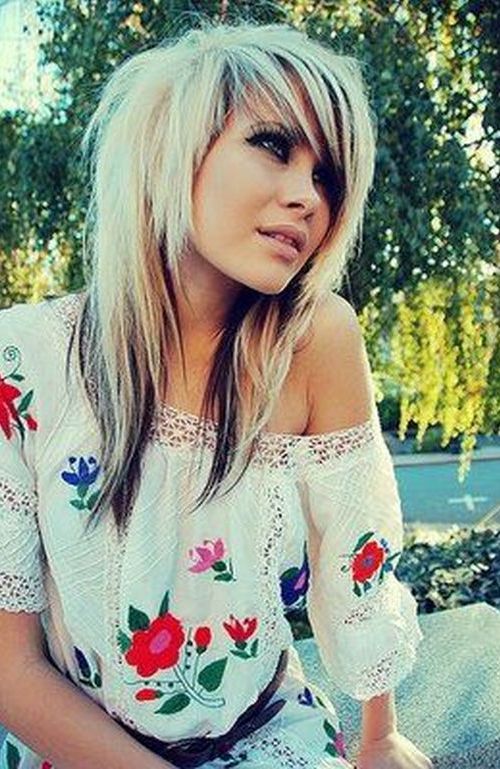 1576410208_844_69-Emo-Hairstyles-for-Girls-I-bet-you-haven’t-seen.jpg