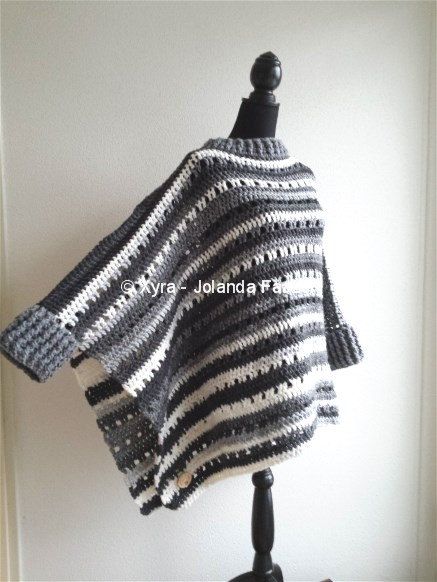 1576415818_395_PATR1001-Xyra-Crochet-pattern-Wide-straight-poncho-with-collar.jpg