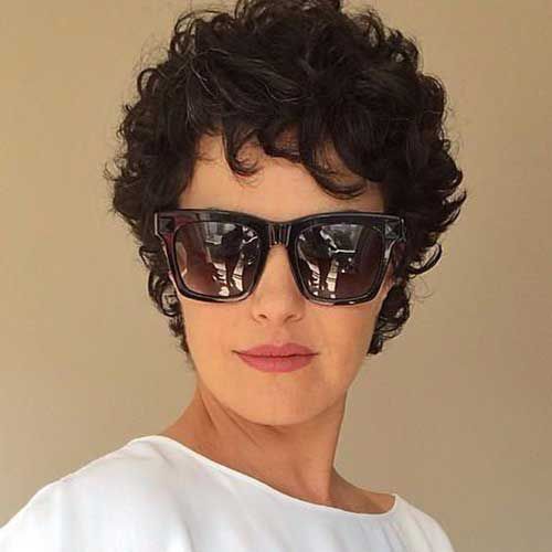 20-Latest-Short-Curly-Hairstyles-for-2018.jpg