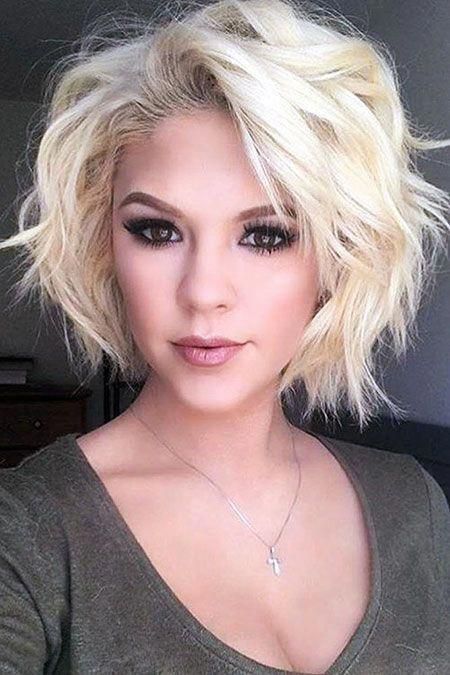 20 Short Trendy Pixie Haircuts 2019 , Short hair has always been the most trendy hairstyle. T...