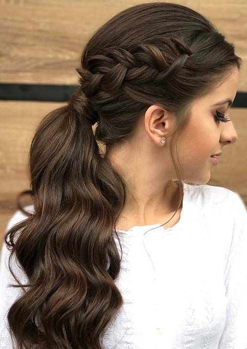 21 Popular Homecoming Hairstyles That'll Steal the Night