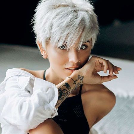 23 Short White Hairstyles | Short Hair Color