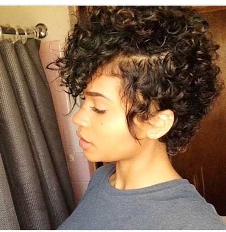 30 Pics of Stylish Curly Mohawk Hairstyles for Black Women