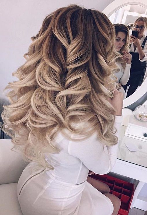 35 Long Curly Hairstyle Ideas 2018