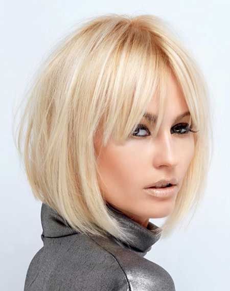 35 Short Hairstyles with Bangs For Women
