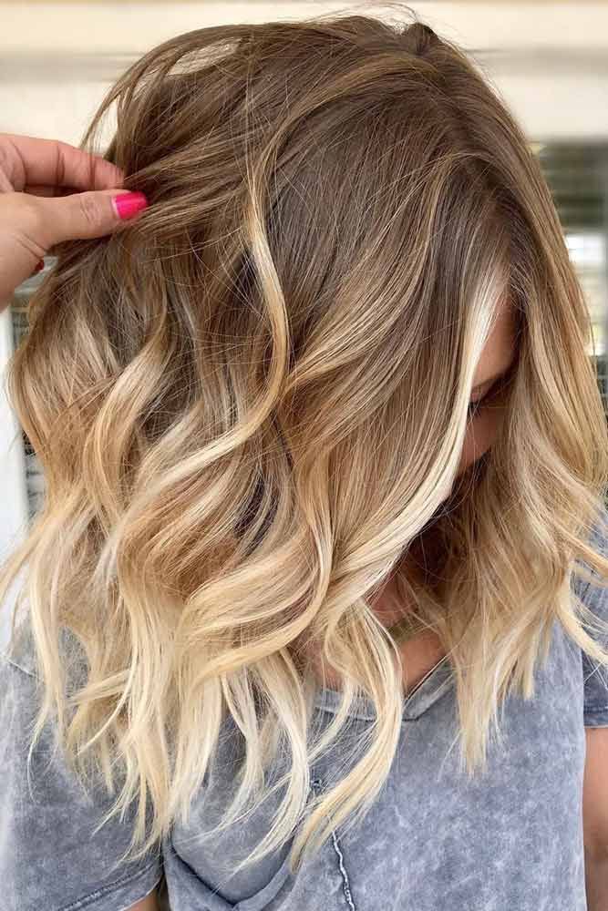 49 Superb Medium Length Hairstyles For An Amazing Look ,  #Amazing #hairstyles #Length #Mediu...