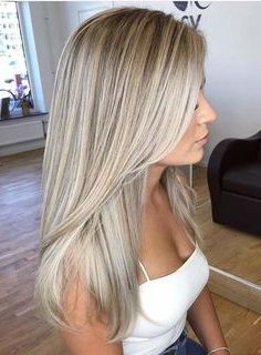 50 Long Blonde Hair Color Ideas in 2019 – Street Style Inspiration