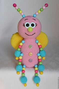Butterfly-Kruglyash-with-beads-toy-knitted-…-–-Tiere.jpg