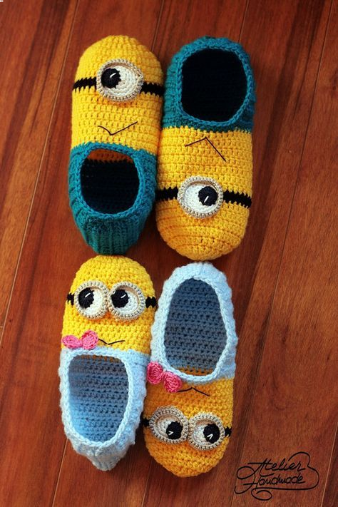 Crochet PATTERNS - Slippers and Purse | Instant Download