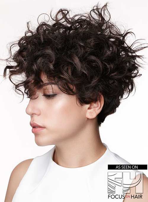 Curly Short Hairstyles for Cute Ladies