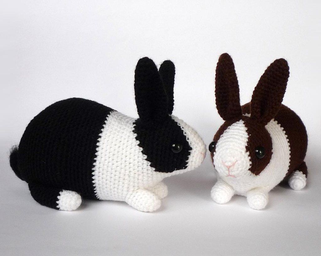 Dutch rabbit | Knitting Patterns | LoveKnitting