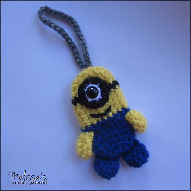 Free-Pattern-This-Tiny-Minion-Luggage-or-Backpack-Tag-Is.png