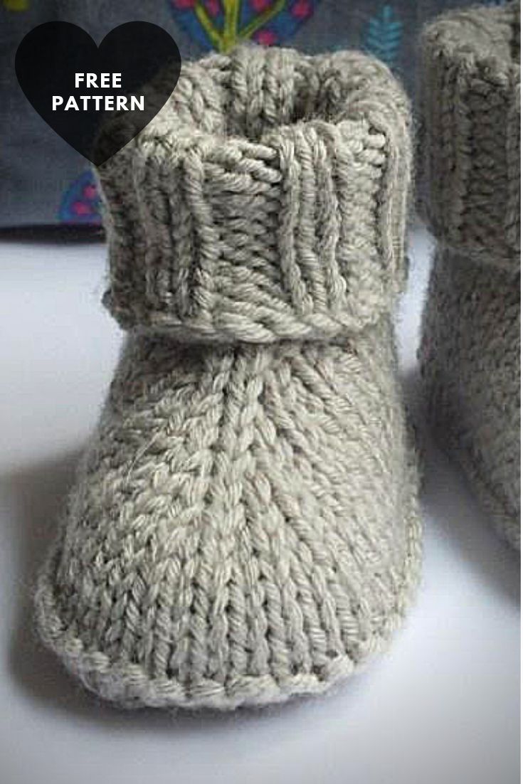 Free baby slippers pattern you can check pattern below Dimensions About 9,5 cm
