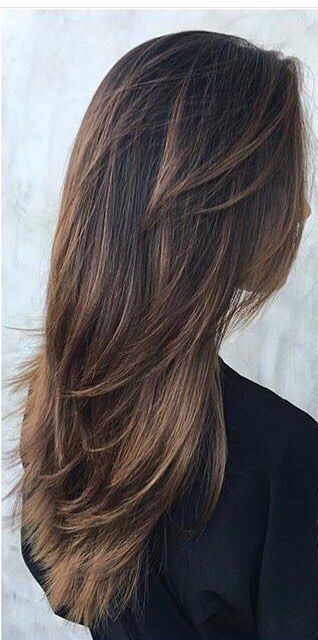 Haarschnitt für Damen langes Haar