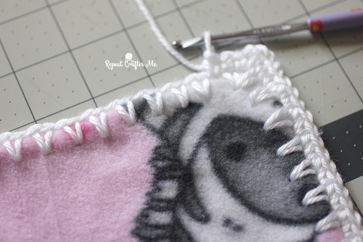 How to Crochet Around Fleece Fabric with the Skip Stitch Blade - Repeat Crafter Me