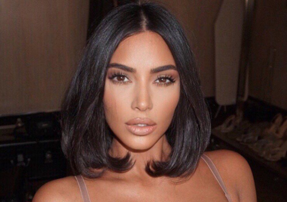 Kim Kardashian’s Make Up Artist Mario Dedivanovic Shows How To Get Her Famous Classic Lip