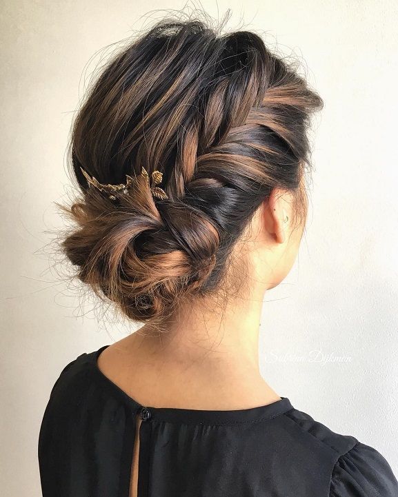 Lange Haare Modelle – Fishtail Side Bun, Hochzeitsfrisur, Hochzeit Haar Idee