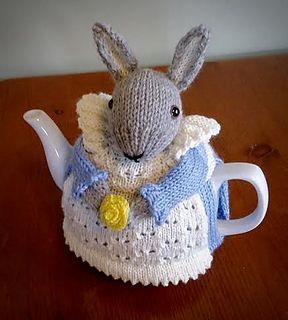 Mrs.-Bunny-Rabbit-Tea-Cozy-Free-Knitting-Pattern.jpg