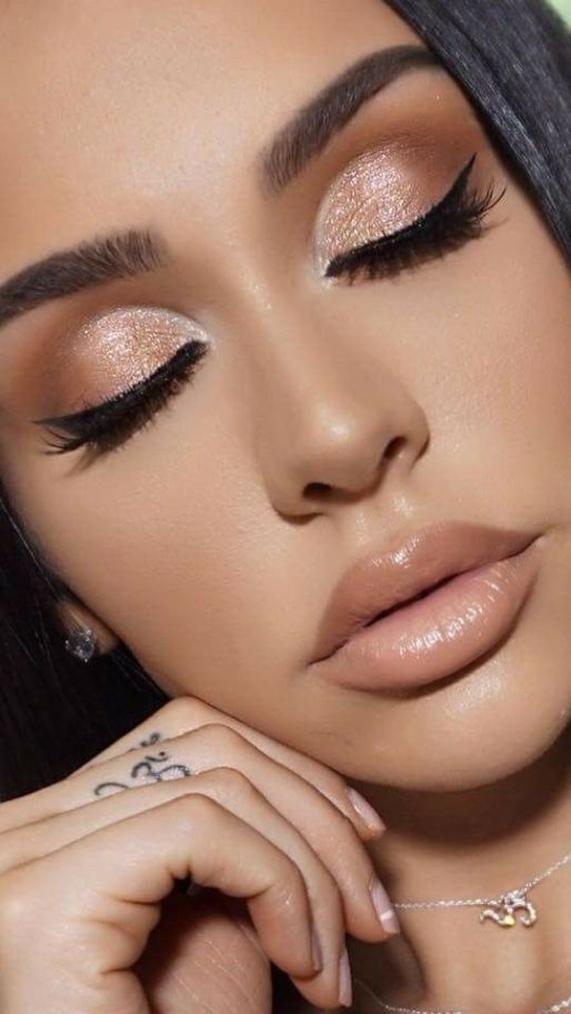 New Year’s Eve Makeup Ideas To Make You The Life Of The Party