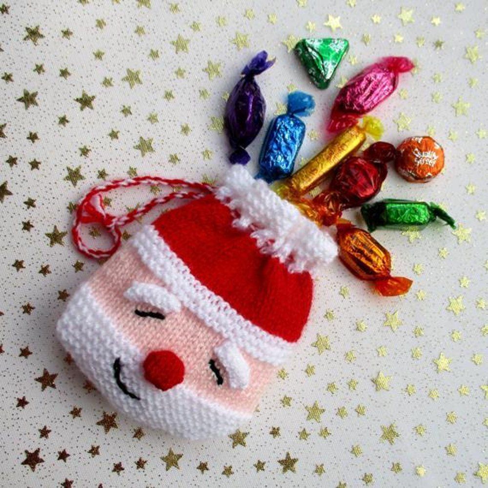 Secret-Santa-Goody-Bag-Knitting-pattern-by-Toyshelf.jpg