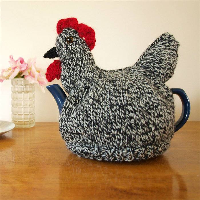 Speckled Chicken Tea Cosy for a 6 cup pot                                       …