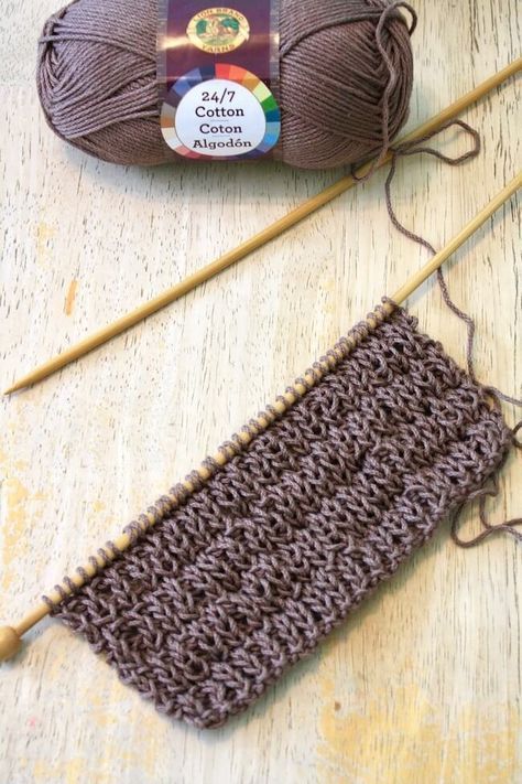 Super Easy Knitted Dishcloth (with Free Pattern)